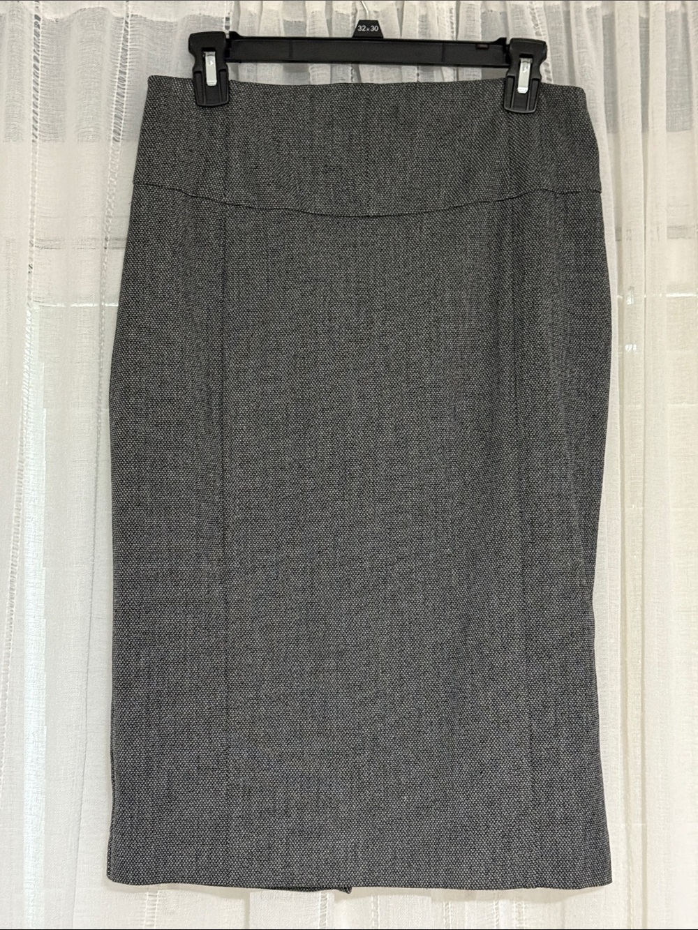 Express Gray Pencil Skirt with Subtle Herringbone